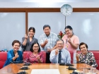 ต้อนรับ International Student Manager and Finance Manager จา ... Image 4
