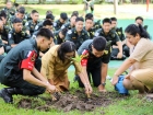 นักศึกษาวิชาทหารปลูกต้นไม้ เพื่อถวายเป็นพระราชกุศล Image 54