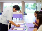 การประชุมผู้ปกครองนักเรียนชั้นป.1 เรื่องการออกร้านจำหน่ายอาห ... Image 5
