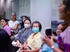 การประชุมผู้ปกครองนักเรียนชั้นป.1 เรื่องการออกร้านจำหน่ายอาห ... Image 100