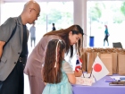 พิธีมอบประกาศนียบัตรแก่ครอบครัวเจ้าภาพ โครงการแลกเปลี่ยนฯ Ko ... Image 7