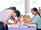 พิธีมอบประกาศนียบัตรแก่ครอบครัวเจ้าภาพ โครงการแลกเปลี่ยนฯ Ko ... Image 13