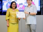 พิธีมอบประกาศนียบัตรแก่ครอบครัวเจ้าภาพ โครงการแลกเปลี่ยนฯ Ko ... Image 38