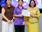 พิธีมอบประกาศนียบัตรแก่ครอบครัวเจ้าภาพ โครงการแลกเปลี่ยนฯ Ko ... Image 42