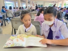 กิจกรรม“พี่ชวนน้องอ่าน” ของนักเรียนระดับชั้นประถมศึกษาปีที่  ... Image 103