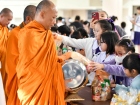 พิธีวันคล้ายวันพระบรมราชสมภพ ของพระบาทสมเด็จพระบรมชนกาธิเบศร ... Image 60