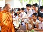 พิธีวันคล้ายวันพระบรมราชสมภพ ของพระบาทสมเด็จพระบรมชนกาธิเบศร ... Image 75