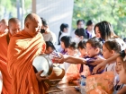 พิธีวันคล้ายวันพระบรมราชสมภพ ของพระบาทสมเด็จพระบรมชนกาธิเบศร ... Image 82