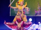 การแสดงระบำครุฑ เนื่องในมหกรรมศิลปวัฒนธรรมไทย "น้อมอาลัยแม่ข ... Image 11