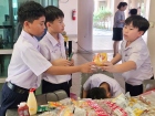 กิจกรรมนำเสนอกิจกรรมอิสระและพัฒนาตน ระดับประถมศึกษา ปีการศึก ... Image 341