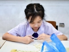 บรรยากาศการทำพานไหว้ครู ปีการศึกษา 2569 Image 32
