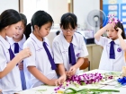 บรรยากาศการทำพานไหว้ครู ปีการศึกษา 2569 Image 37