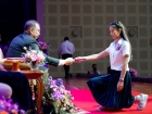 พิธีมอบประกาศนียบัตรแก่ผู้สำเร็จการศึกษาตามหลักสูตรการศึกษาข ... Image 184