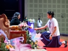 พิธีมอบประกาศนียบัตรแก่ผู้สำเร็จการศึกษาตามหลักสูตรการศึกษาภ ... Image 70
