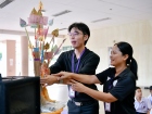 พิธีหล่อเทียนพรรษา เนื่องในวันอาสาฬหบูชาและวันเข้าพรรษา ประจ ... Image 21