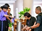 พิธีหล่อเทียนพรรษา เนื่องในวันอาสาฬหบูชาและวันเข้าพรรษา ประจ ... Image 67