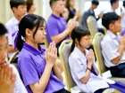 พิธีถวายเทียนพรรษา เนื่องในวันอาสาฬหบูชาและวันเข้าพรรษา ประจ ... Image 33