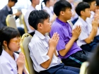 พิธีถวายเทียนพรรษา เนื่องในวันอาสาฬหบูชาและวันเข้าพรรษา ประจ ... Image 34