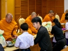พิธีถวายเทียนพรรษา เนื่องในวันอาสาฬหบูชาและวันเข้าพรรษา ประจ ... Image 62