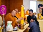 พิธีถวายเทียนพรรษา เนื่องในวันอาสาฬหบูชาและวันเข้าพรรษา ประจ ... Image 68