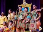 พิธีถวายพระพรชัยมงคล วันเฉลิมพระชนมพรรษา พระวชิรเกล้าเจ้าอยู ... Image 260