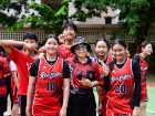 การมอบเหรียญรางวัล และเก็บตกขอบสนาม โครงการกีฬาสีสัมพันธ์ คร ... Image 101
