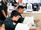 นักศึกษาวิชาทหารร่วมบริจาคโลหิตตามโครงการ “เติมโลหิต เพื่อชา ... Image 5