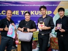 ร่วมบริจาคสิ่งของเพื่อช่วยเหลือผู้ประสบภัยน้ำท่วม ผ่านโครงกา ... Image 4