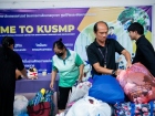 ร่วมบริจาคสิ่งของเพื่อช่วยเหลือผู้ประสบภัยน้ำท่วม ผ่านโครงกา ... Image 8