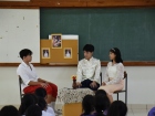การแสดงละครพูด เรื่อง เห็นแก่ลูก ของนักเรียนขั้นมัธยมศึกษาปี ... Image 2