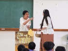 การแสดงละครพูด เรื่อง เห็นแก่ลูก ของนักเรียนขั้นมัธยมศึกษาปี ... Image 62