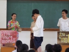 การแสดงละครพูด เรื่อง เห็นแก่ลูก ของนักเรียนขั้นมัธยมศึกษาปี ... Image 67